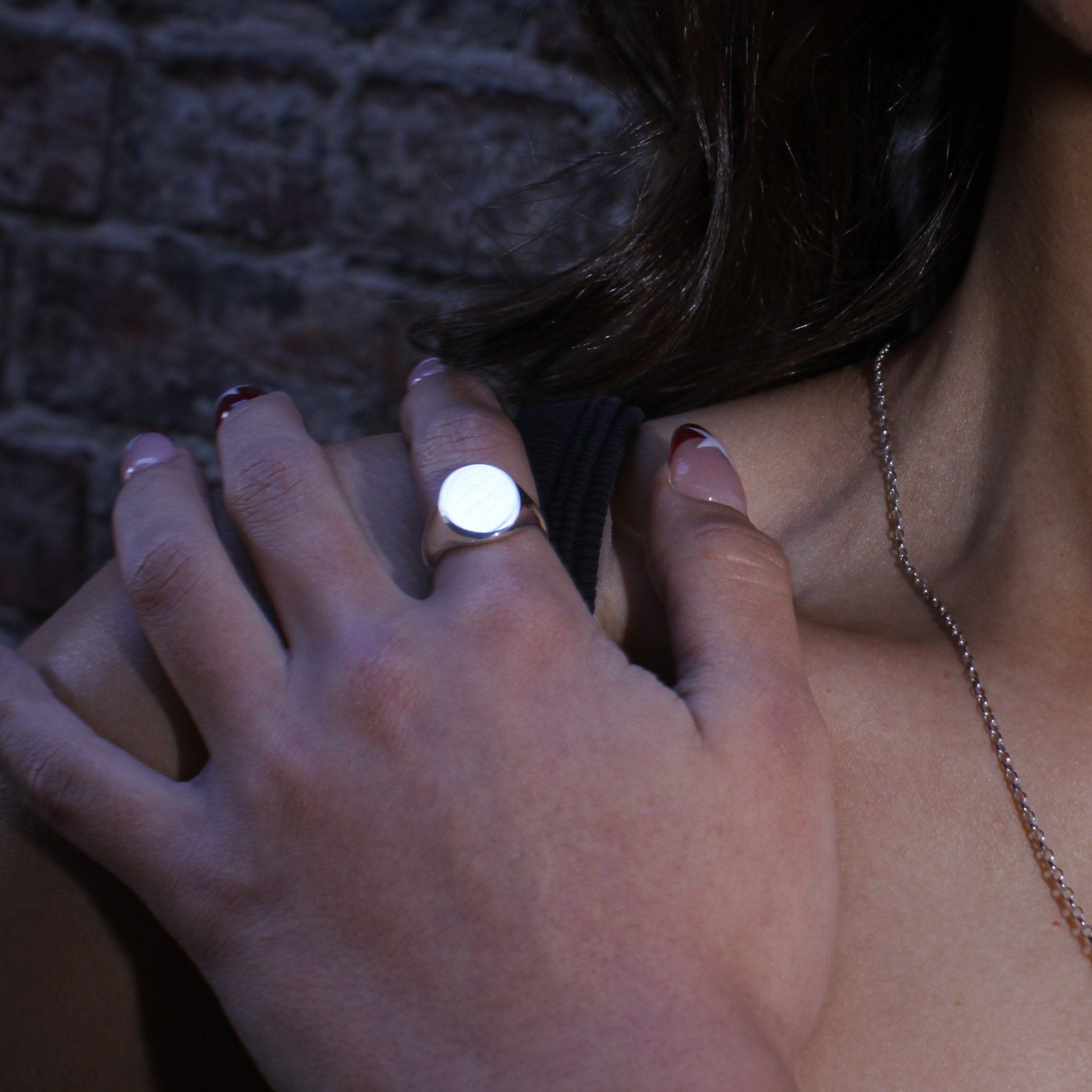 Classic Oval Signet - Antares - Ring