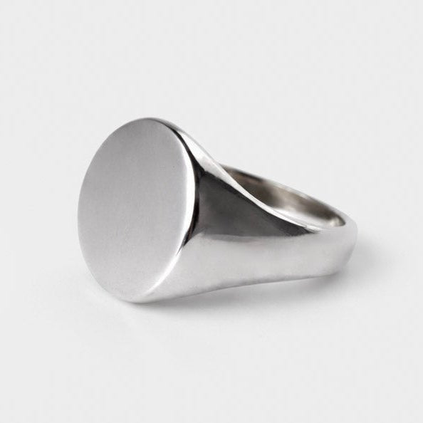 Classic Oval Signet - ANTARES - Ring