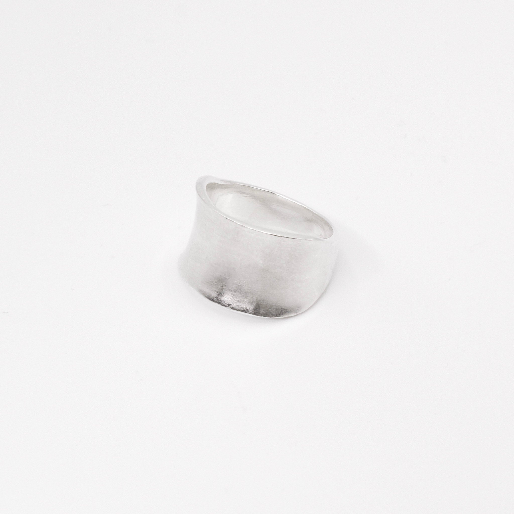 Concave Ring - ANTARES - Ring