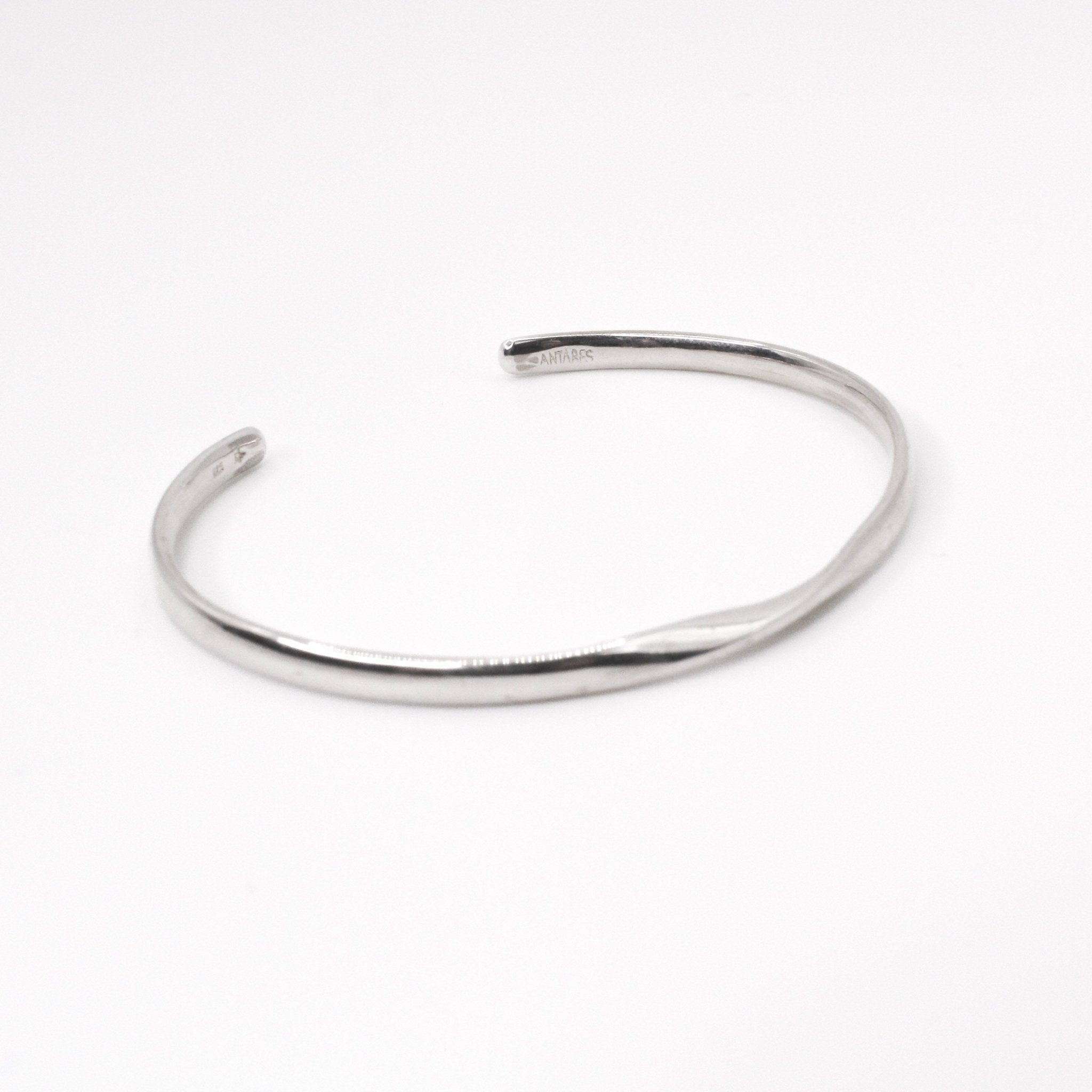 Twist Cuff - ANTARES - Cuff
