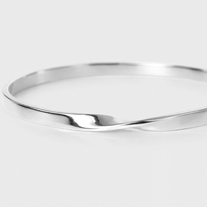 Twisted Edge Bangle - ANTARES - Bangle